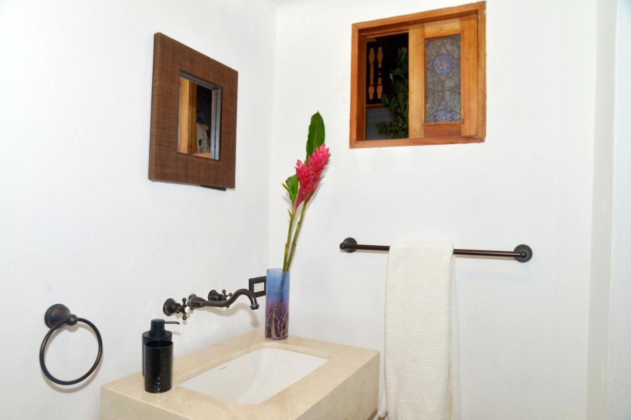 Casa Lyda Hotel *