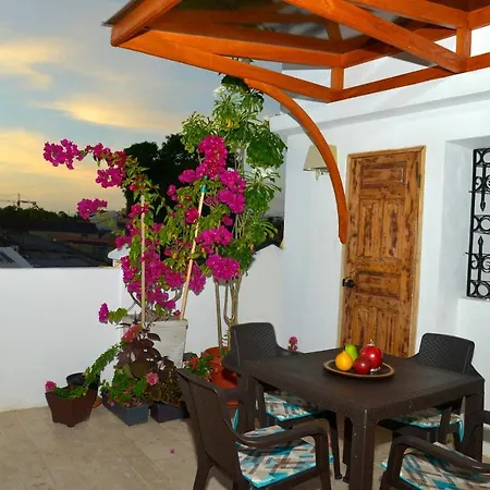 Hotel Casa Lyda *